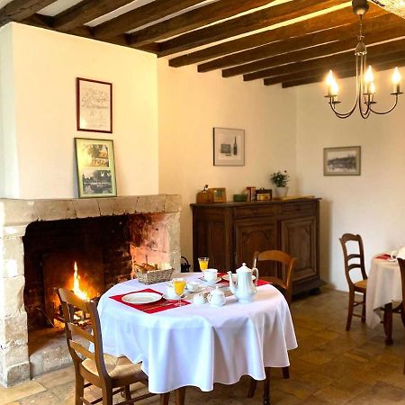 Bed and Breakfast Le Moulin De Pasnel Монто Экстерьер фото